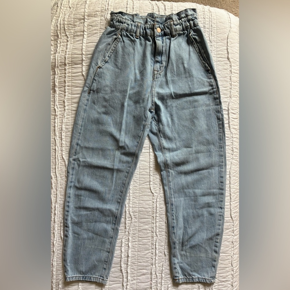 Zara Baggy Paperbag High Waisted Jeans